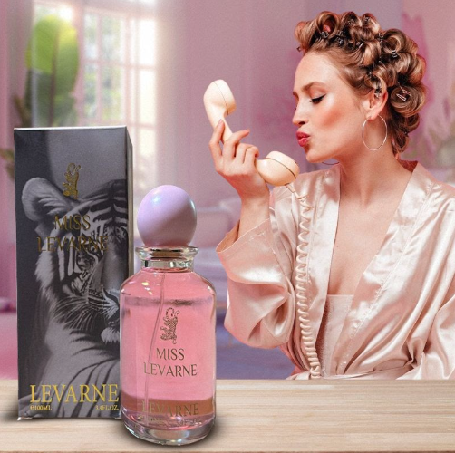 عطر مس ليفارن النسائي برائحة زهرية ناعمة مع فانيلا ومسك